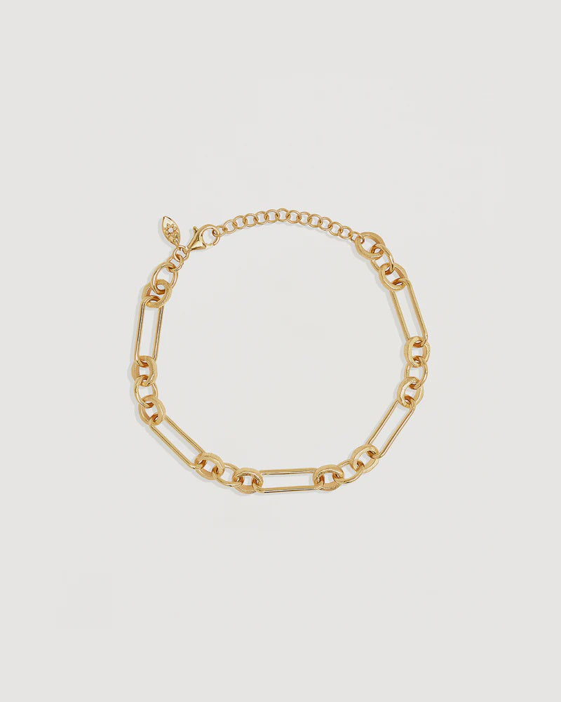 Charlotte 18k Gold Vermeil Shield Bracelet
